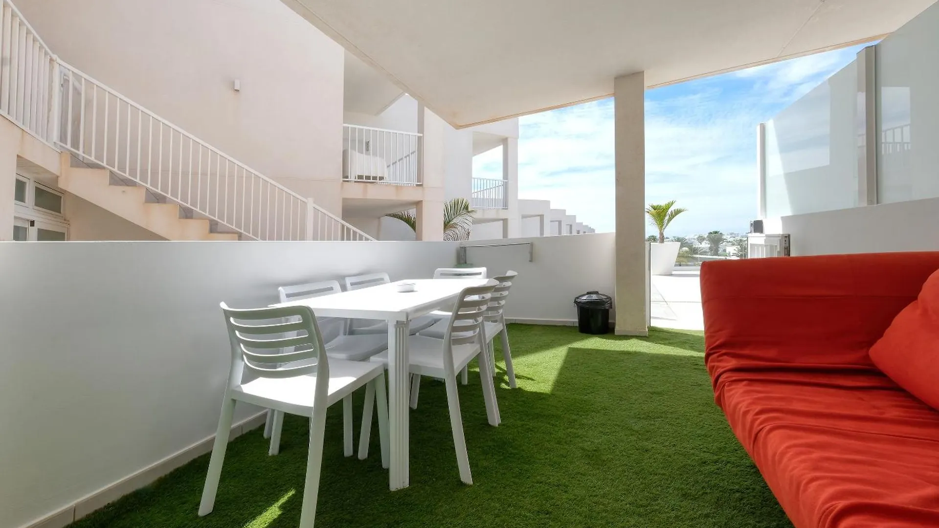 Monarca House, Senator Apartment Costa Teguise