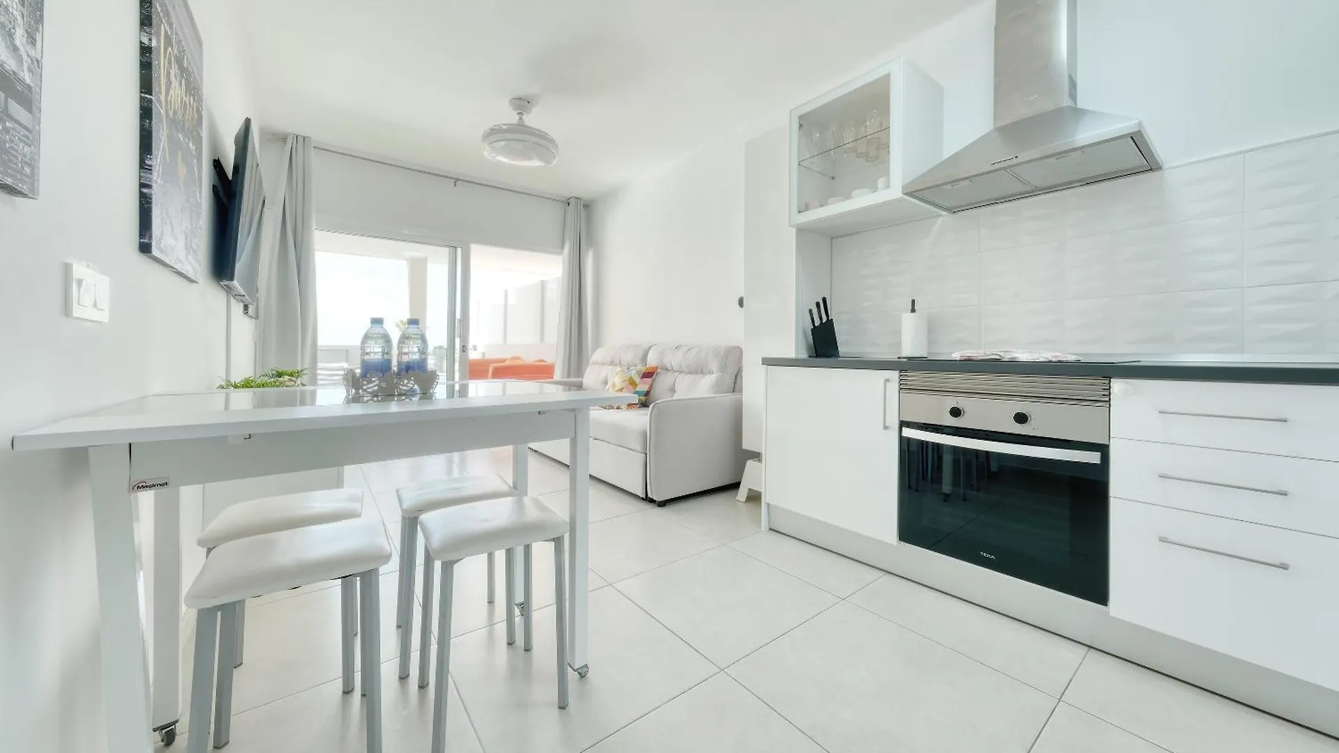 Apartamento Monarca House, Senator Costa Teguise